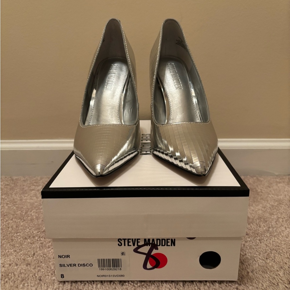 Steve Madden Silver High Heel Pumps - Picture 4 of 7